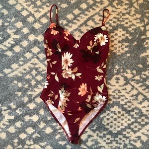 ✨ NEW Forever 21 Floral Bustier Bodysuit